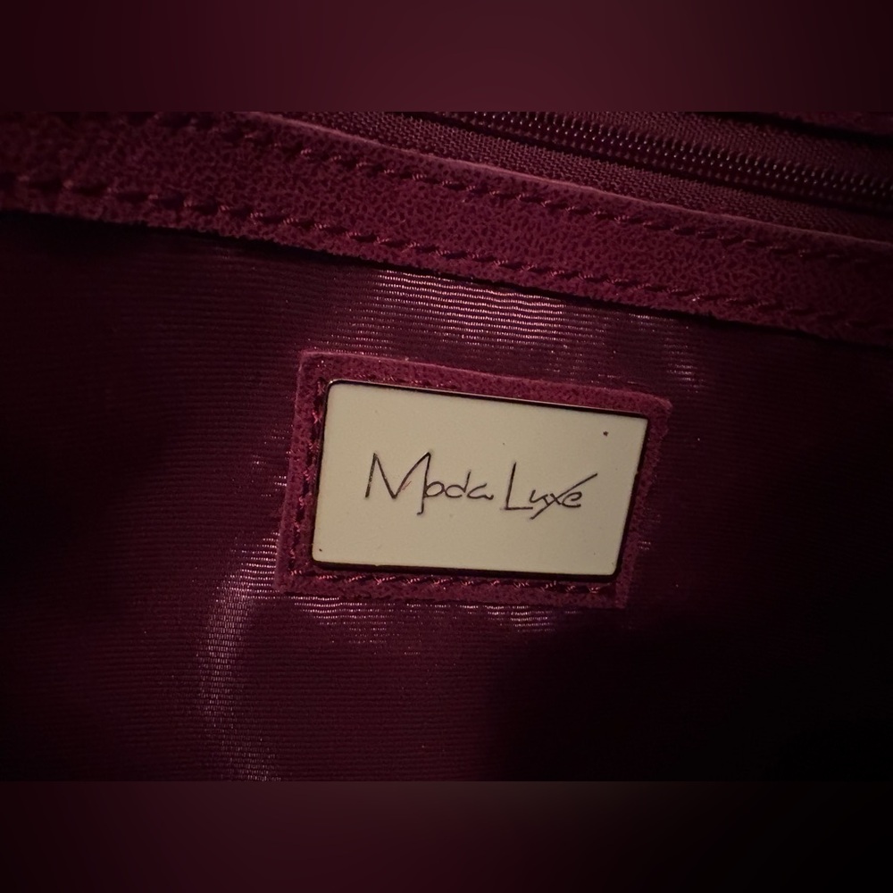 Moda Luxe Red Glittery Purse - Picture 4 of 5